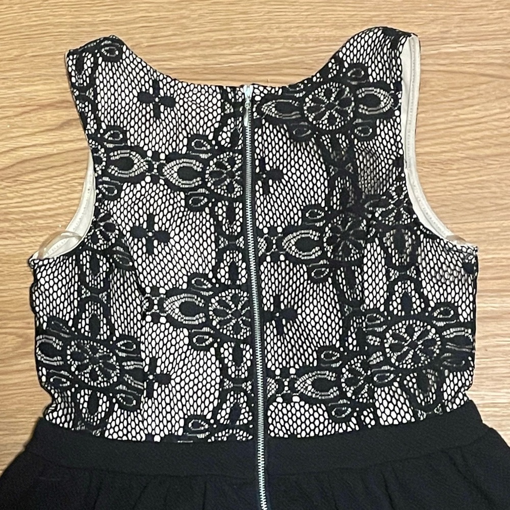 Rewind Ladies Size M Little Black Dress
